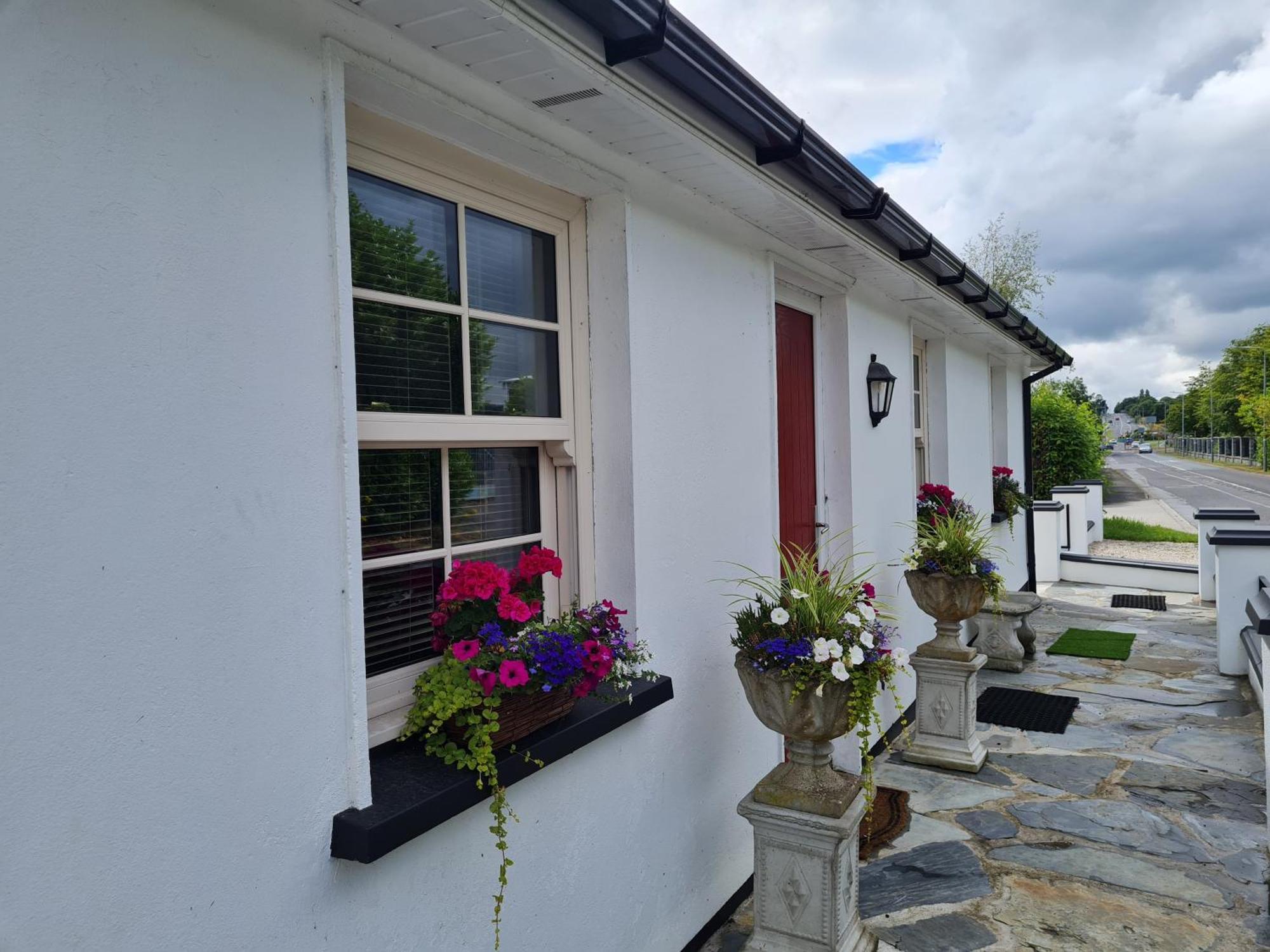Kiltoy Cottage, Letterkenny Room photo